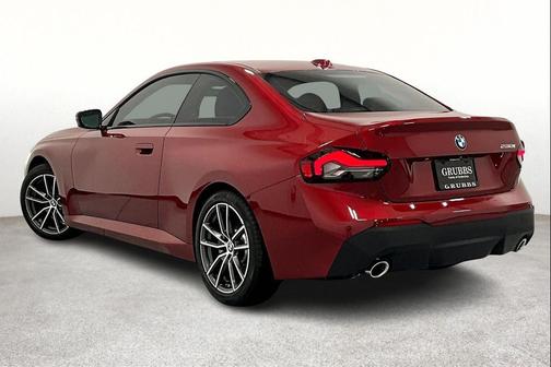 2025 BMW 230 i