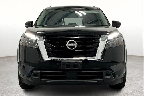 2024 Nissan Pathfinder SV FWD