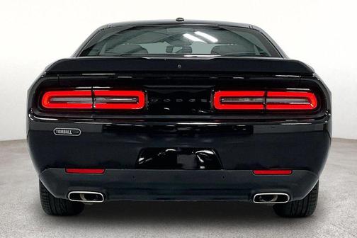 Pitch Black Clearcoat 2023 Dodge Challenger GT
