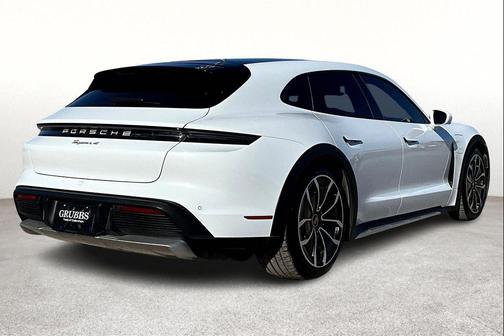 2022 Porsche Taycan 4