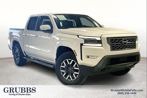 2024 Nissan Frontier SL