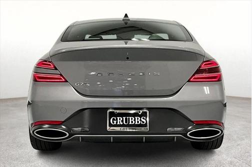 2024 Genesis G70 2.5T RWD