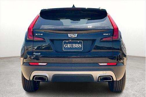2021 Cadillac XT4 Premium Luxury