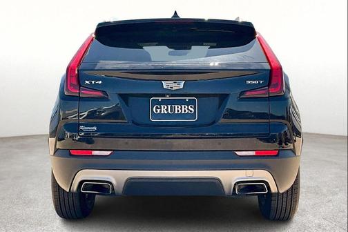 2021 Cadillac XT4 Premium Luxury