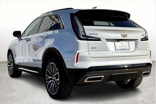 2025 Cadillac XT4 Sport