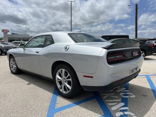 2023 Dodge Challenger SXT
