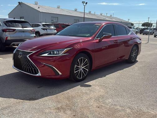2025 Lexus ES 350 Base