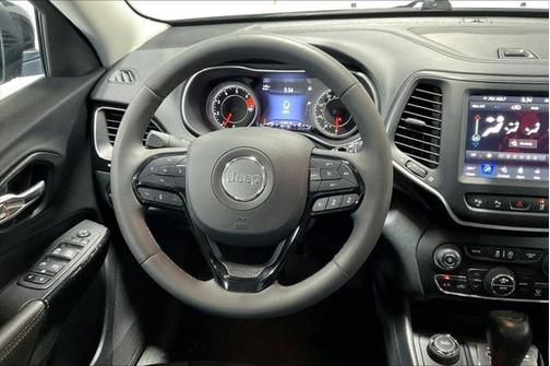 2023 Jeep Cherokee Altitude