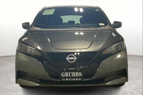2025 Nissan Leaf S