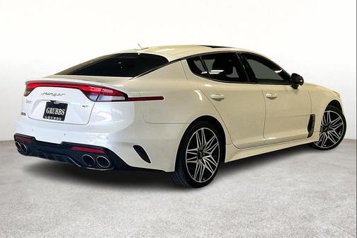 2023 Kia Stinger GT2