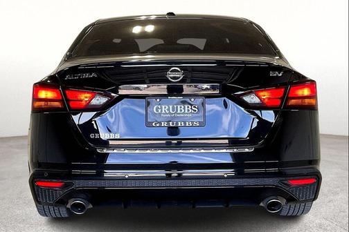 2020 Nissan Altima 2.5 SV