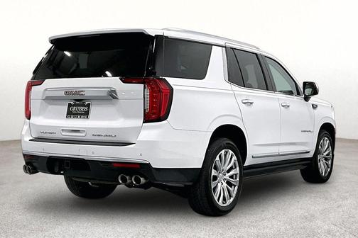 Summit White 2022 GMC Yukon Denali