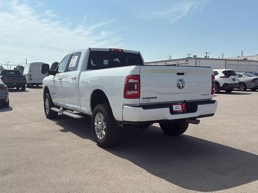 2023 RAM 2500 Laramie Crew Cab 4x4 6'4' Box