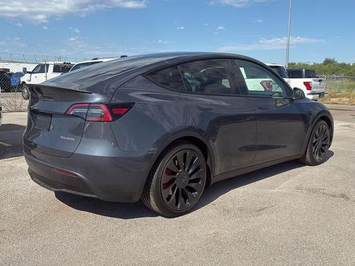 2023 Tesla Model Y Performance Dual Motor All-Wheel Drive