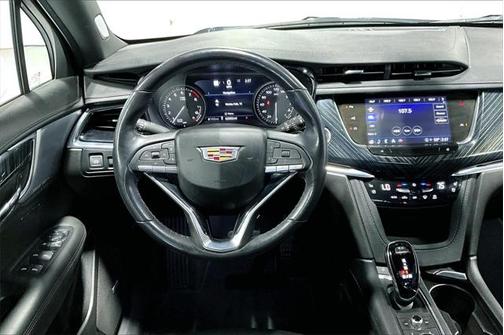 2023 Cadillac XT6 Premium Luxury FWD