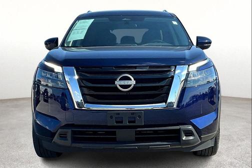 2024 Nissan Pathfinder SV FWD