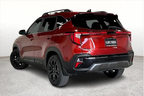 2025 Kia Seltos X-Line