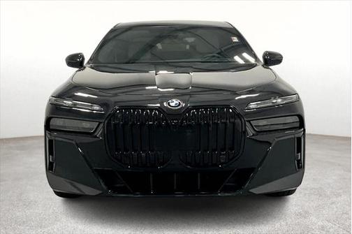 2023 BMW 760 i xDrive