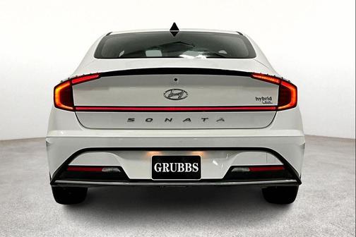 2023 Hyundai SONATA Hybrid Base