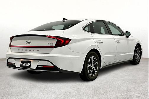 2023 Hyundai SONATA Hybrid Base