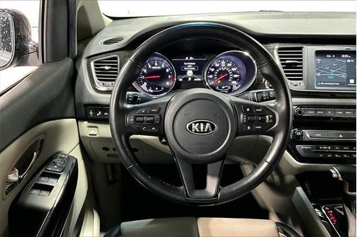 2020 Kia Sedona SX