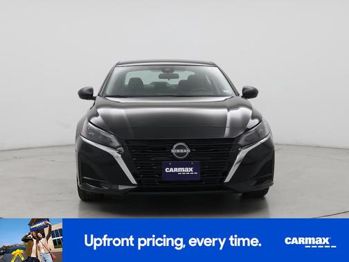 Black 2025 Nissan Altima SV