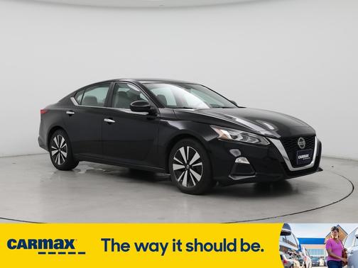 2022 Nissan Altima SV
