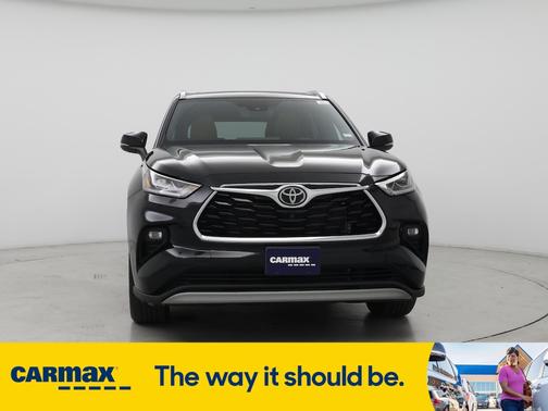 2022 Toyota Highlander Platinum