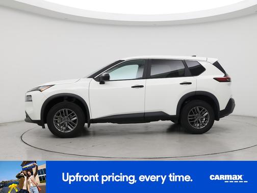 White 2023 Nissan Rogue S