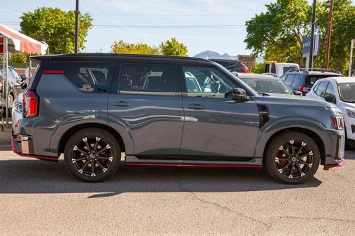 NISMO Stealth Gray/Super Black 2026 Nissan Armada NISMO