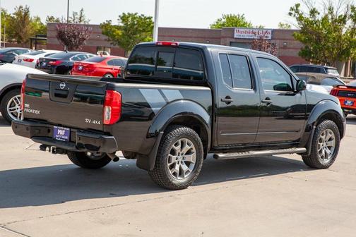 2021 Nissan Frontier SV