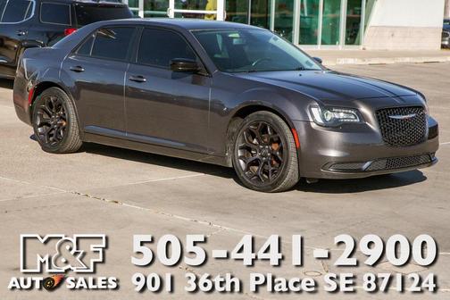 2019 Chrysler 300 Touring