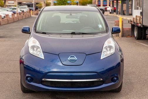 2016 Nissan Leaf S