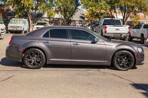 2020 Chrysler 300 Limited