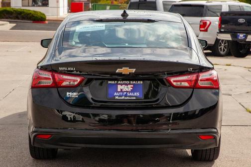 2022 Chevrolet Malibu FWD LT