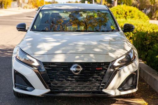 2023 Nissan Altima SR VC-Turbo FWD
