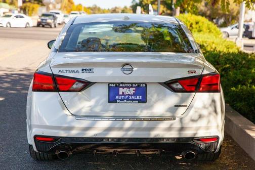 2023 Nissan Altima SR VC-Turbo FWD