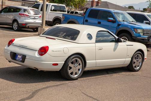2003 Ford Thunderbird Base