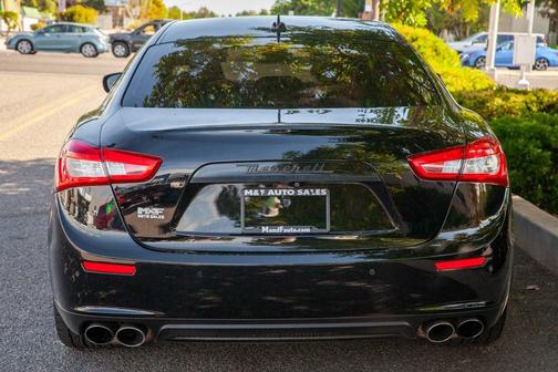 2017 Maserati Ghibli Base