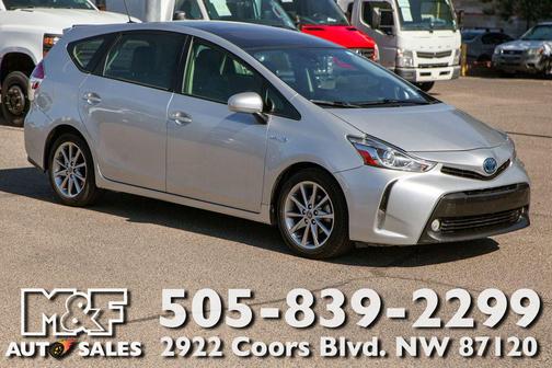 Classic Silver Metallic 2017 Toyota Prius v Five