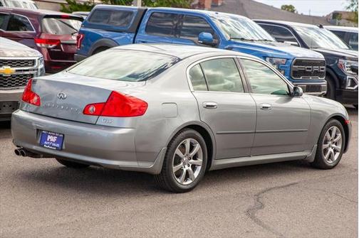 2005 INFINITI G35 Base