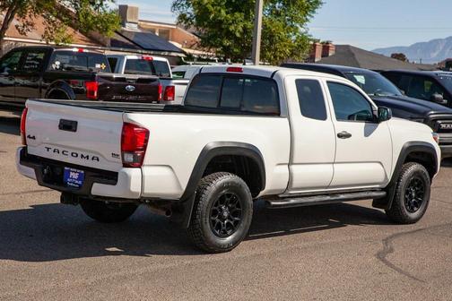 2021 Toyota Tacoma SR