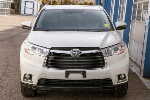 2015 Toyota Highlander Limited Platinum