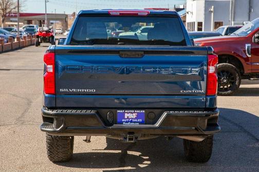 2023 Chevrolet Silverado 1500 Custom Trail Boss