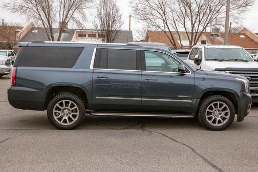 2020 GMC Yukon XL Denali