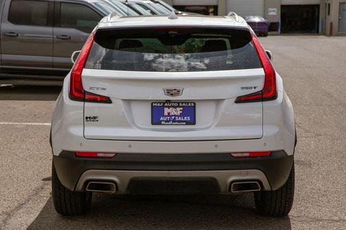Crystal White Tricoat 2021 Cadillac XT4 Premium Luxury