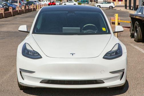Pearl White Multi-Coat 2021 Tesla Model 3 Long Range