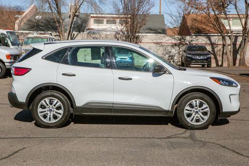 2022 Ford Escape S