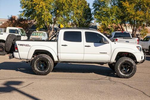 2015 Toyota Tacoma Base