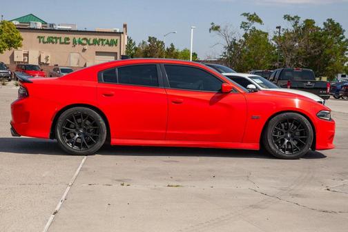 2018 Dodge Charger R/T Scat Pack
